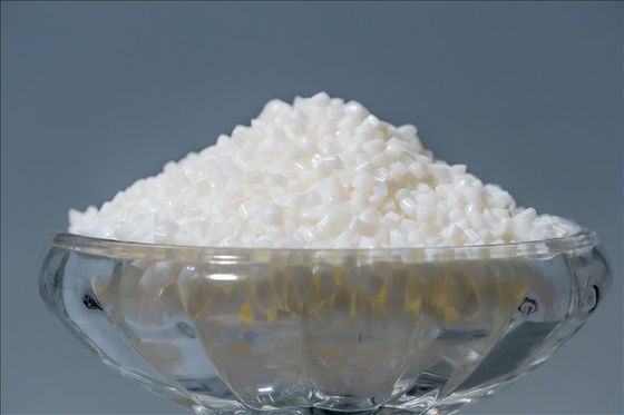 TPE TPR Granules Car Rear Window Wind Cover Overmold Two Colors Injection Molding Resin Raw Materials